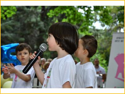 МАЛИОТ ЈАС ПРОСЛАВУВА, ИДНИТЕ ПРВАЧИЊА ГИ ПОЗДРАВУВА - 2 слика 6