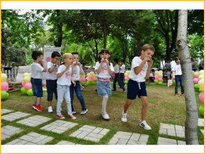 МАЛИОТ ЈАС ПРОСЛАВУВА, ИДНИТЕ ПРВАЧИЊА ГИ ПОЗДРАВУВА - 2 слика 16